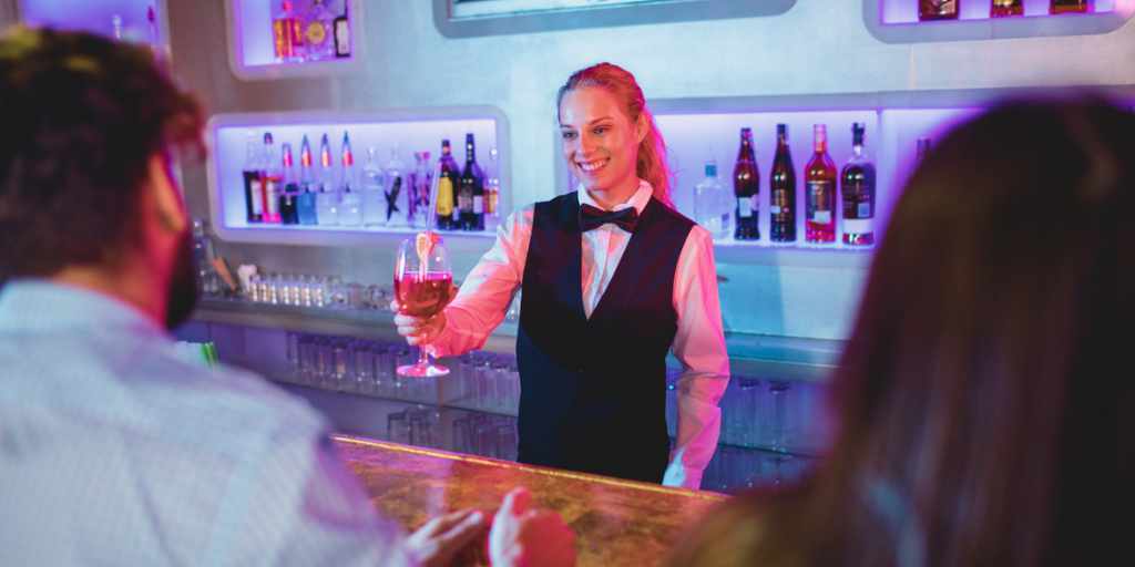 how many drinks can a bartender serve to one person